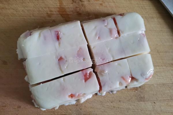 草莓牛奶冻的做法图解8