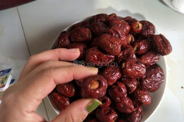 自制网红奶枣的做法图解2