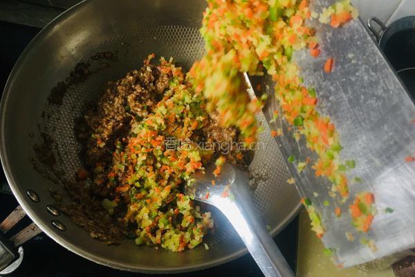 大肉萝卜饺子的做法图解4