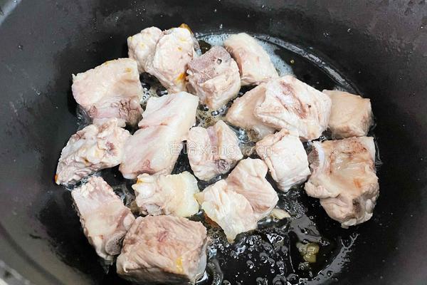 鹌鹑蛋烧排骨的做法图解6