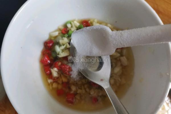 菠菜拌花生米的做法图解11