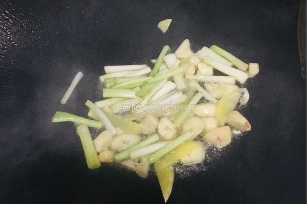 河蚌炒尖椒的做法图解17