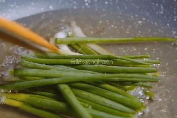 简单易做的牙签牛肉的做法图解5