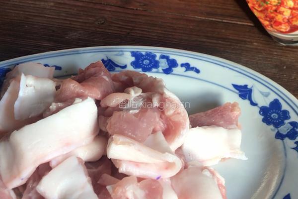 干锅土豆片的做法图解2