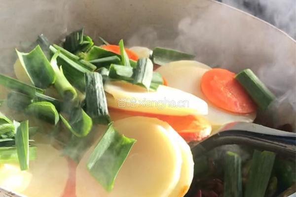 干锅土豆片的做法图解9