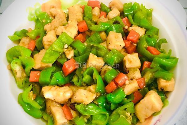 青椒炒鸡丁的做法图解7