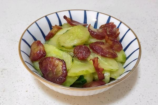 黄瓜炒腊肉的做法图解6