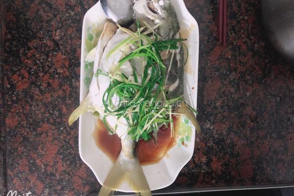 清蒸鲳鱼的做法图解6