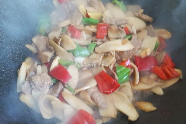 杏鲍菇炒肉片的做法图解14