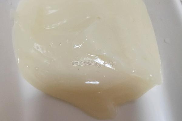 草莓奶冻的做法图解5
