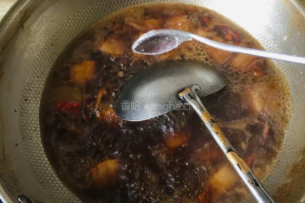 红烧肉烩菜的做法图解6