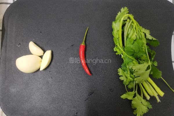 风味芝麻酱干豆腐丝的做法图解1