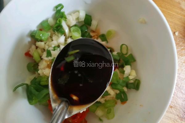 剁椒皮蛋的做法图解5