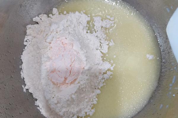 8寸芒果奶油蛋糕的做法图解3