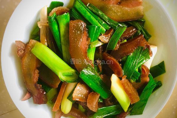 青蒜炒腊猪脸的做法图解8
