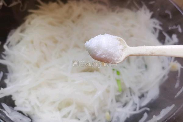 香菜萝卜丝的做法图解9