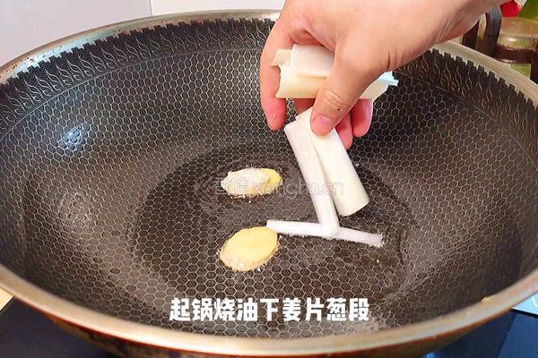 排骨炖玉米的做法图解11