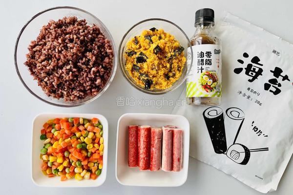 【减脂推荐】低卡饱腹三色糙米肉松饭团的做法图解1