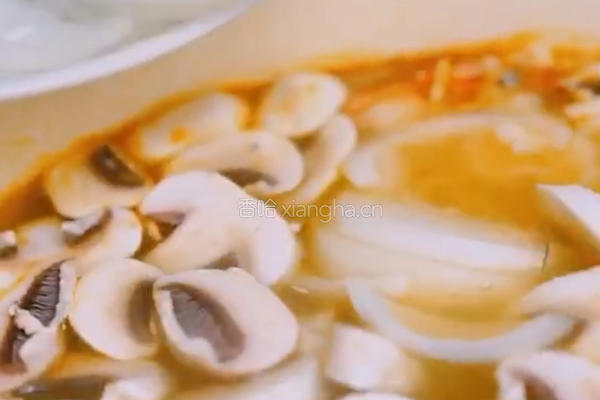 家庭版冬阴功牛肉粉的做法图解8