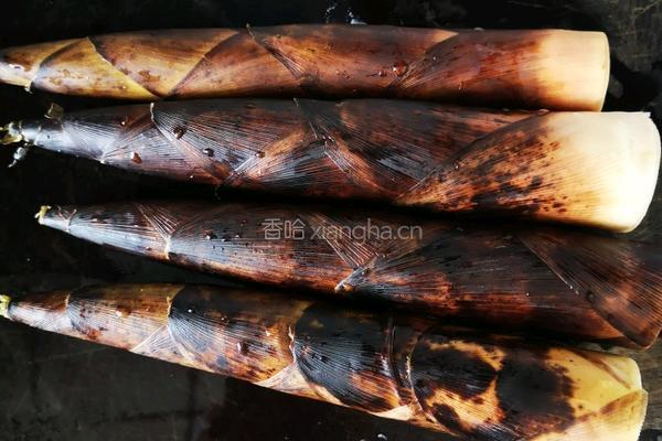 手剥笋的做法图解1