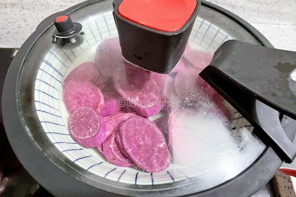 紫薯奶冻西米露的做法图解3
