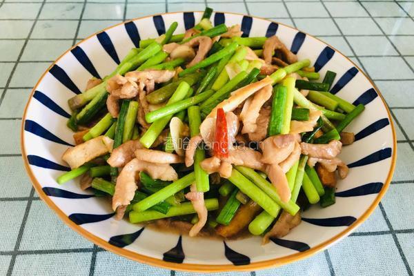 蒜苔豆干炒肉丝的做法图解8