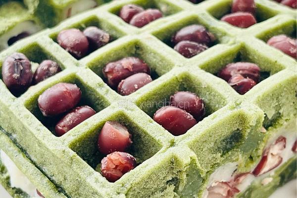 【减脂推荐】软糯拉丝的伪抹茶红豆麻薯华夫饼的做法图解10