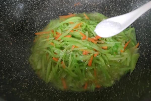 炒莴笋丝的做法图解8
