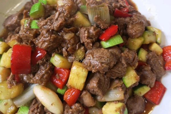 西葫芦黑椒牛肉粒的做法图解10
