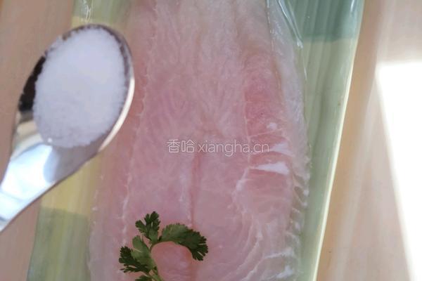 香煎龙利鱼的做法图解2