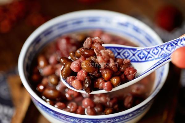 红豆薏米祛湿粥的做法图解9