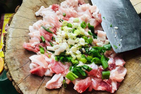 家庭版荠菜饺子的做法图解1