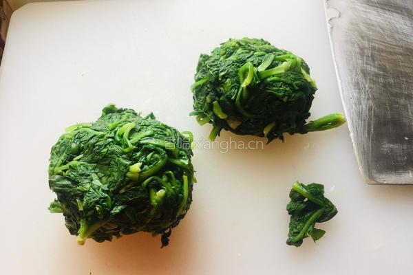 家庭版荠菜饺子的做法图解4