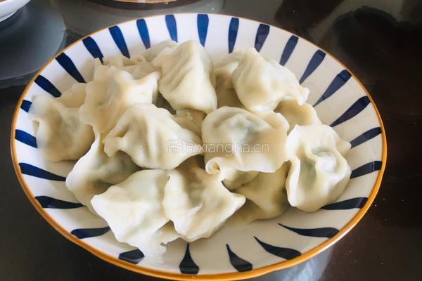 家庭版荠菜饺子的做法图解9
