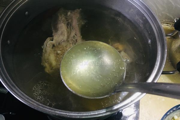 清汤牛腩面的做法图解5
