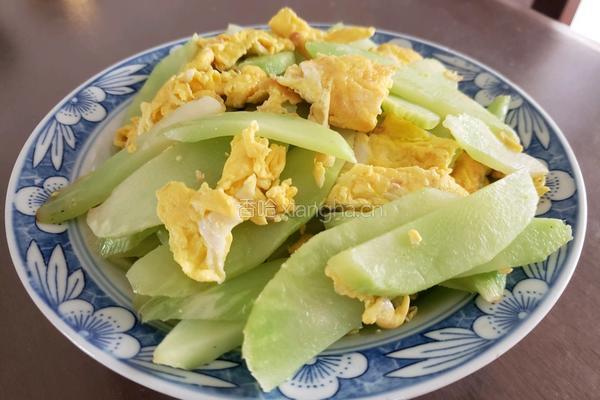 鸭蛋炒莴笋的做法图解6