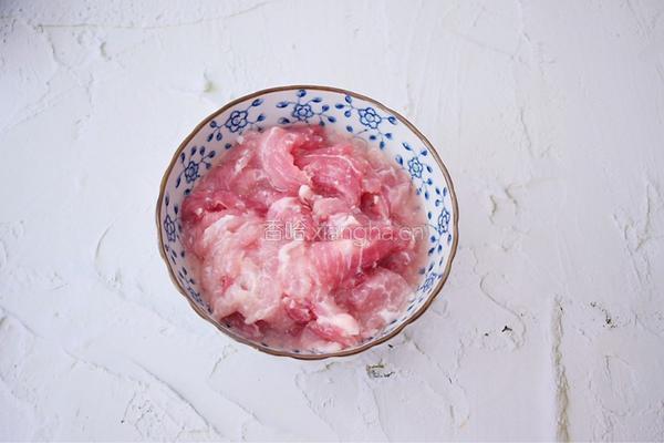 黄瓜鸡蛋炒肉片的做法图解2