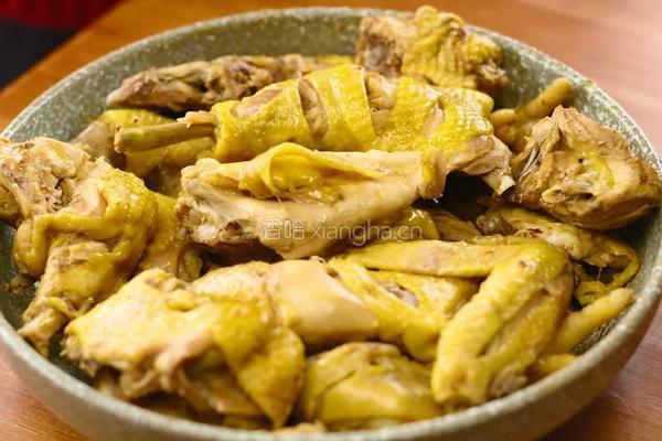 电饭煲焖鸡做法 不加一滴油也很好吃（内附万能香辣料汁做法）的做法图解10