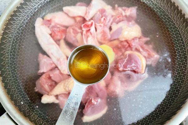 土豆焖鸭的做法图解3