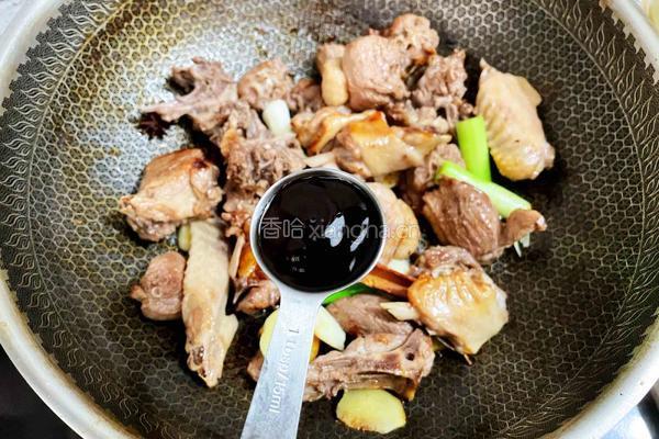 土豆焖鸭的做法图解8