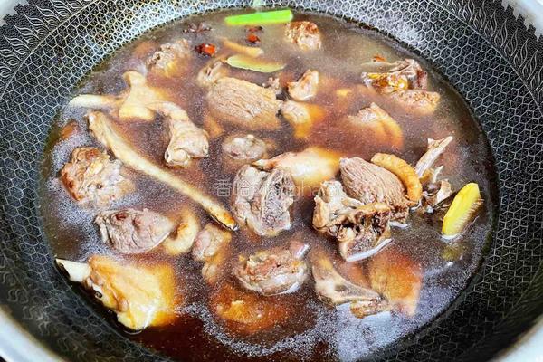 土豆焖鸭的做法图解12