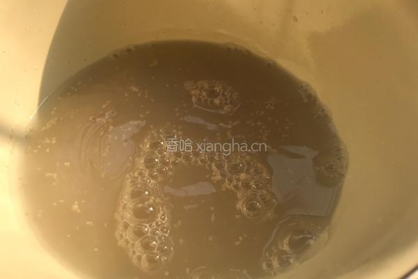 洋葱猪肉包子的做法图解1