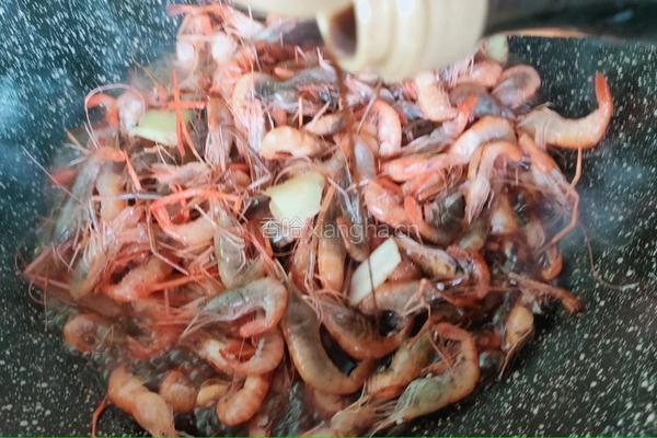 炒河虾的做法图解4