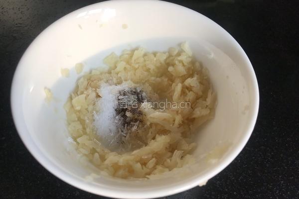 蒜香豆角的做法图解3