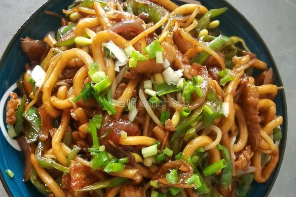 肉丝炒乌冬的做法图解6