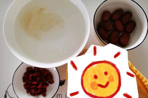 简易养生燕窝汤的做法图解1