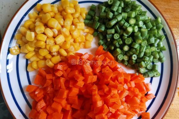 时蔬鸡肉饼（低卡减脂）的做法图解2