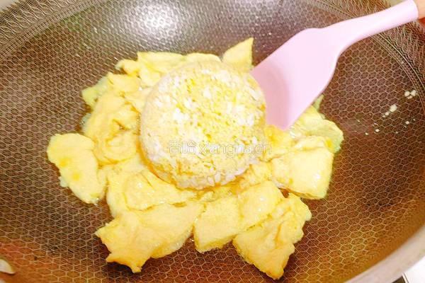 蛋炒饭的做法图解16