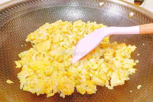 蛋炒饭的做法图解18