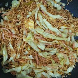 包菜炒粉面的做法[图]